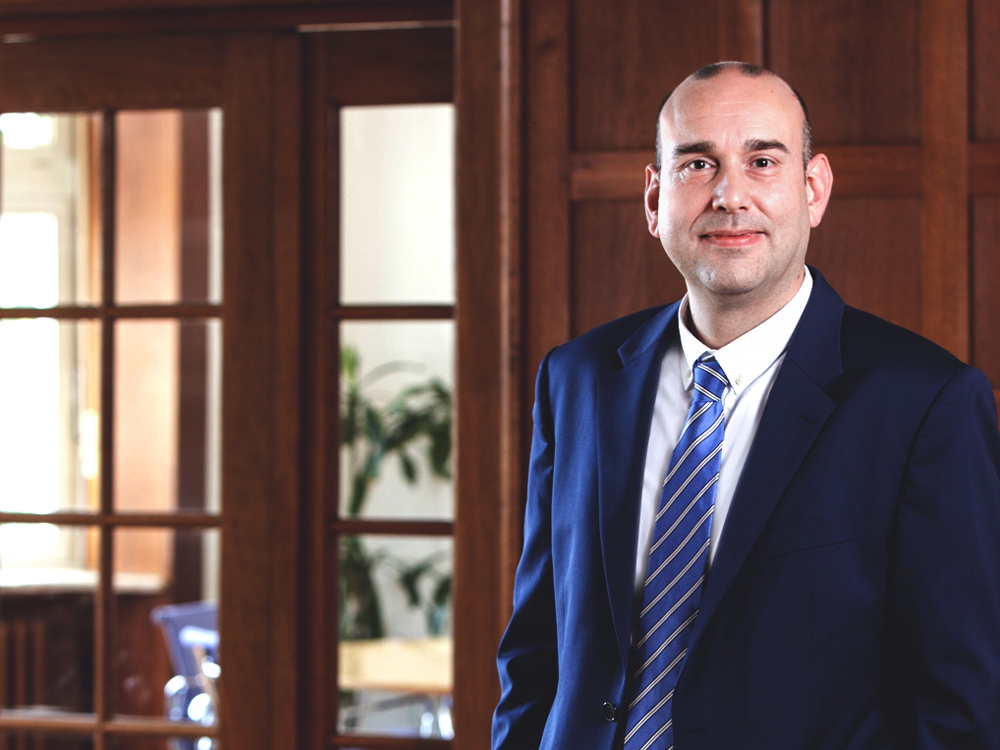 Sebastian Hinze, LL.M.